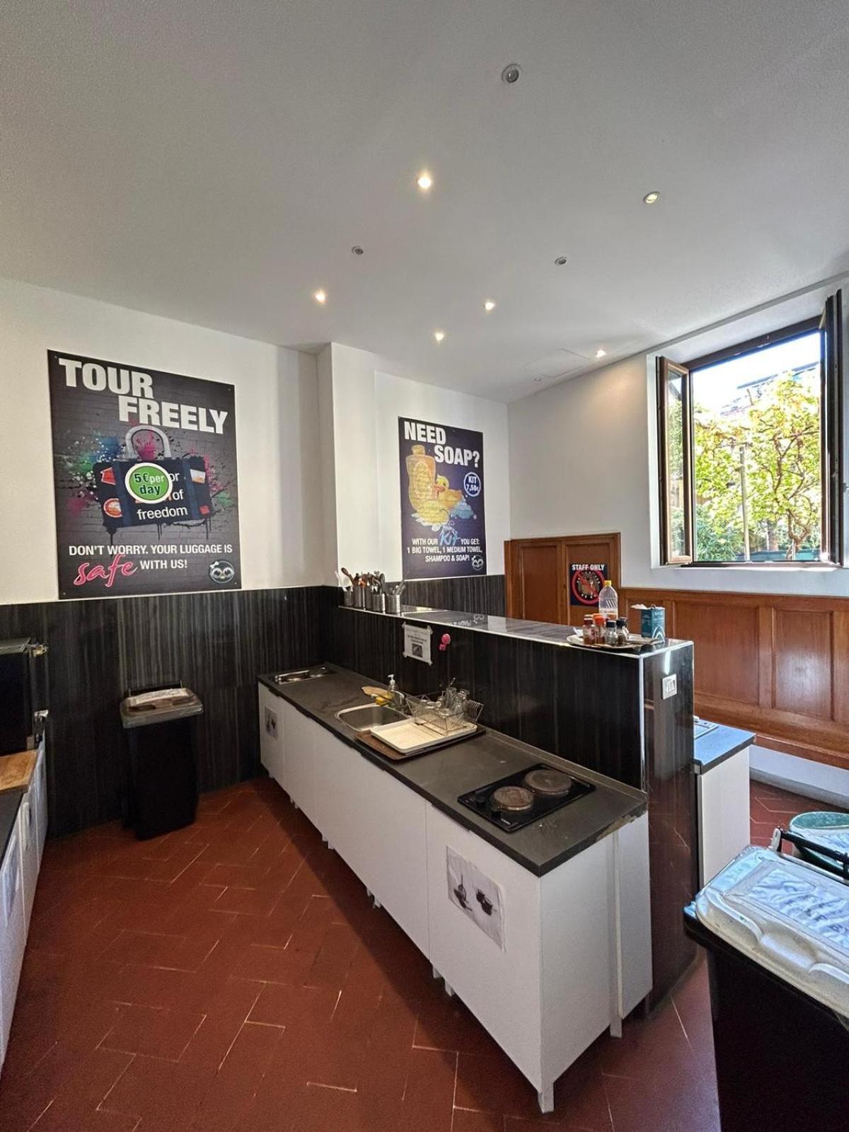 New Generation Hostel פירנצה מראה חיצוני תמונה
