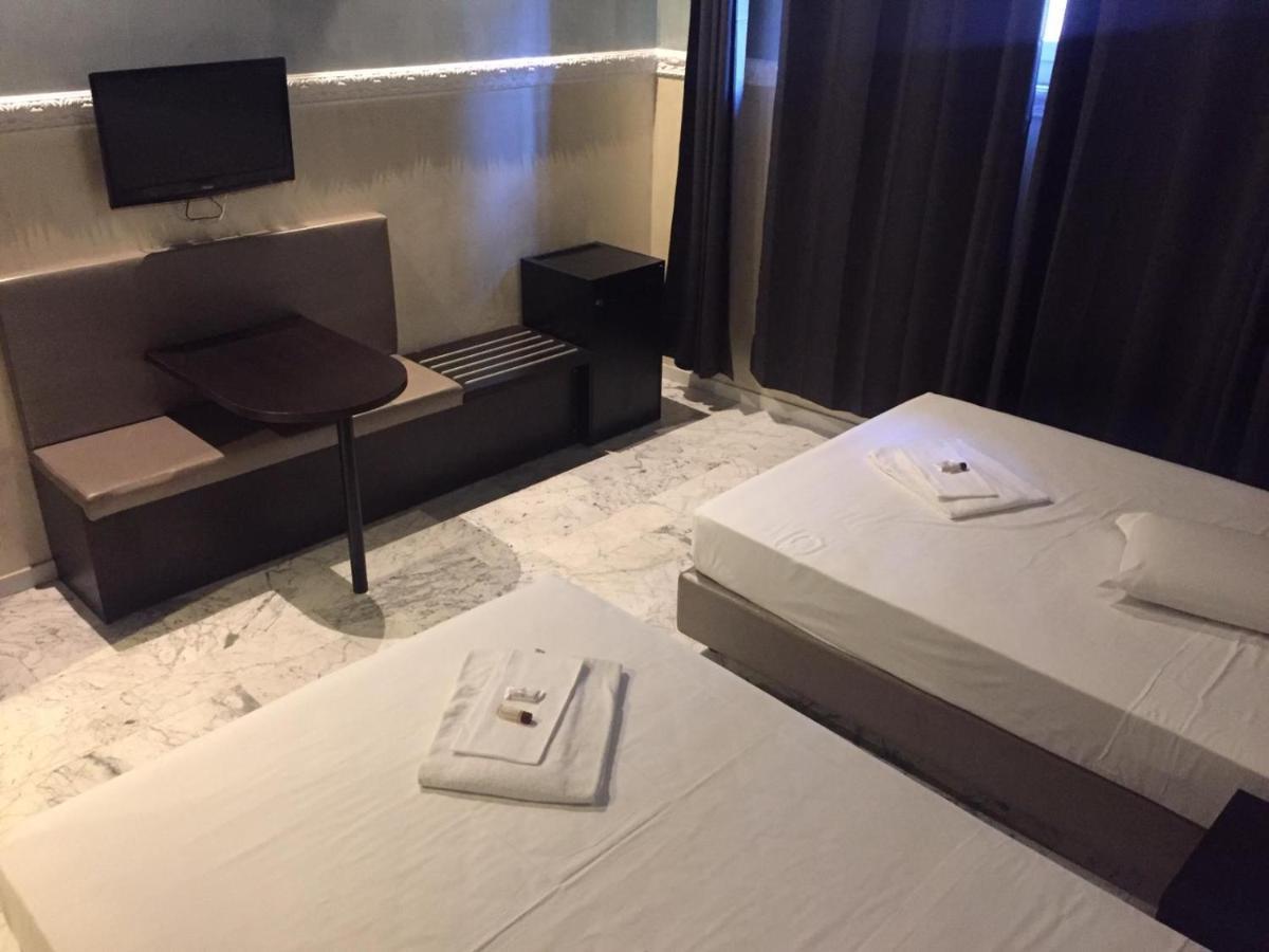 New Generation Hostel פירנצה מראה חיצוני תמונה