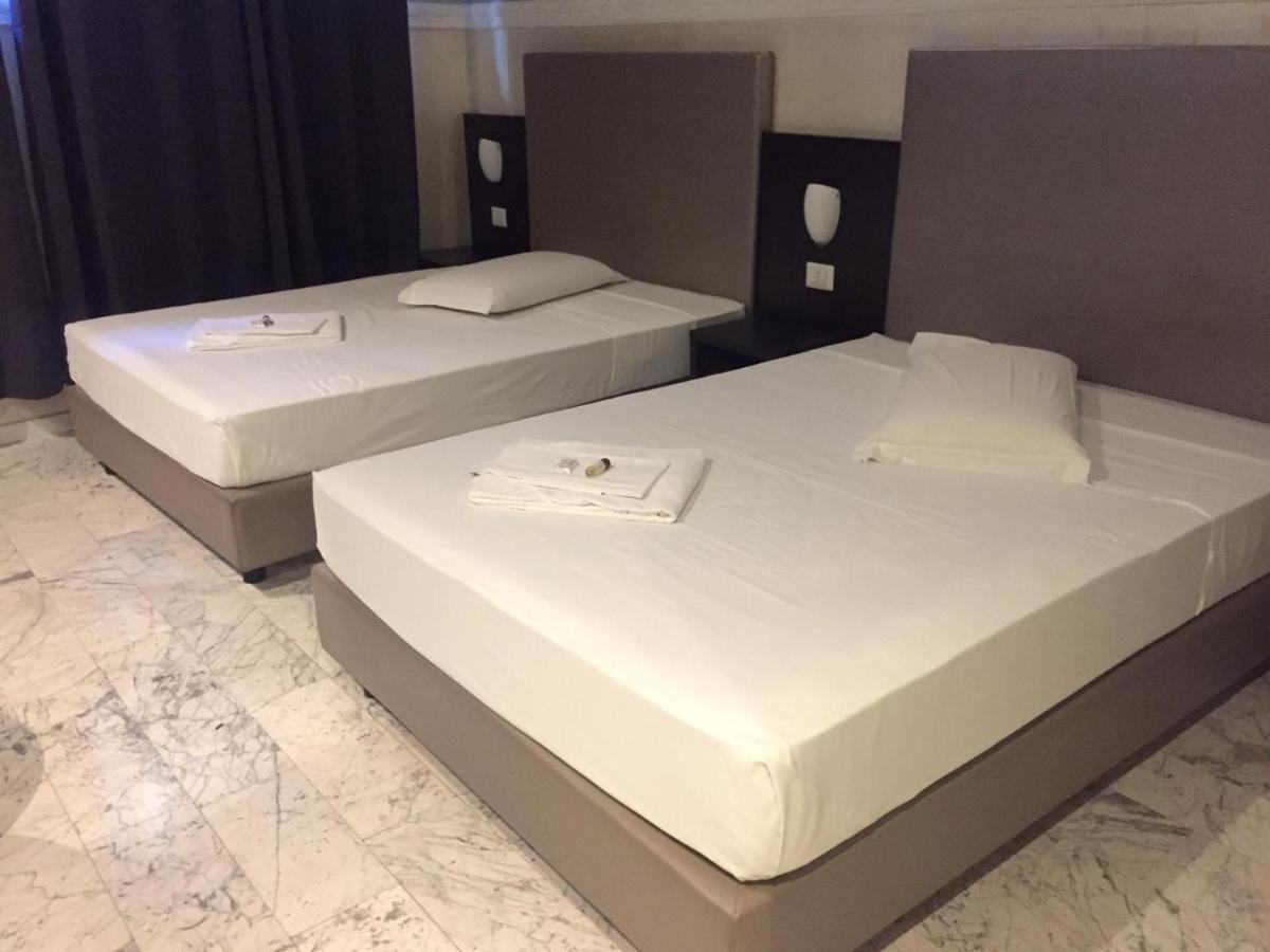 New Generation Hostel פירנצה מראה חיצוני תמונה